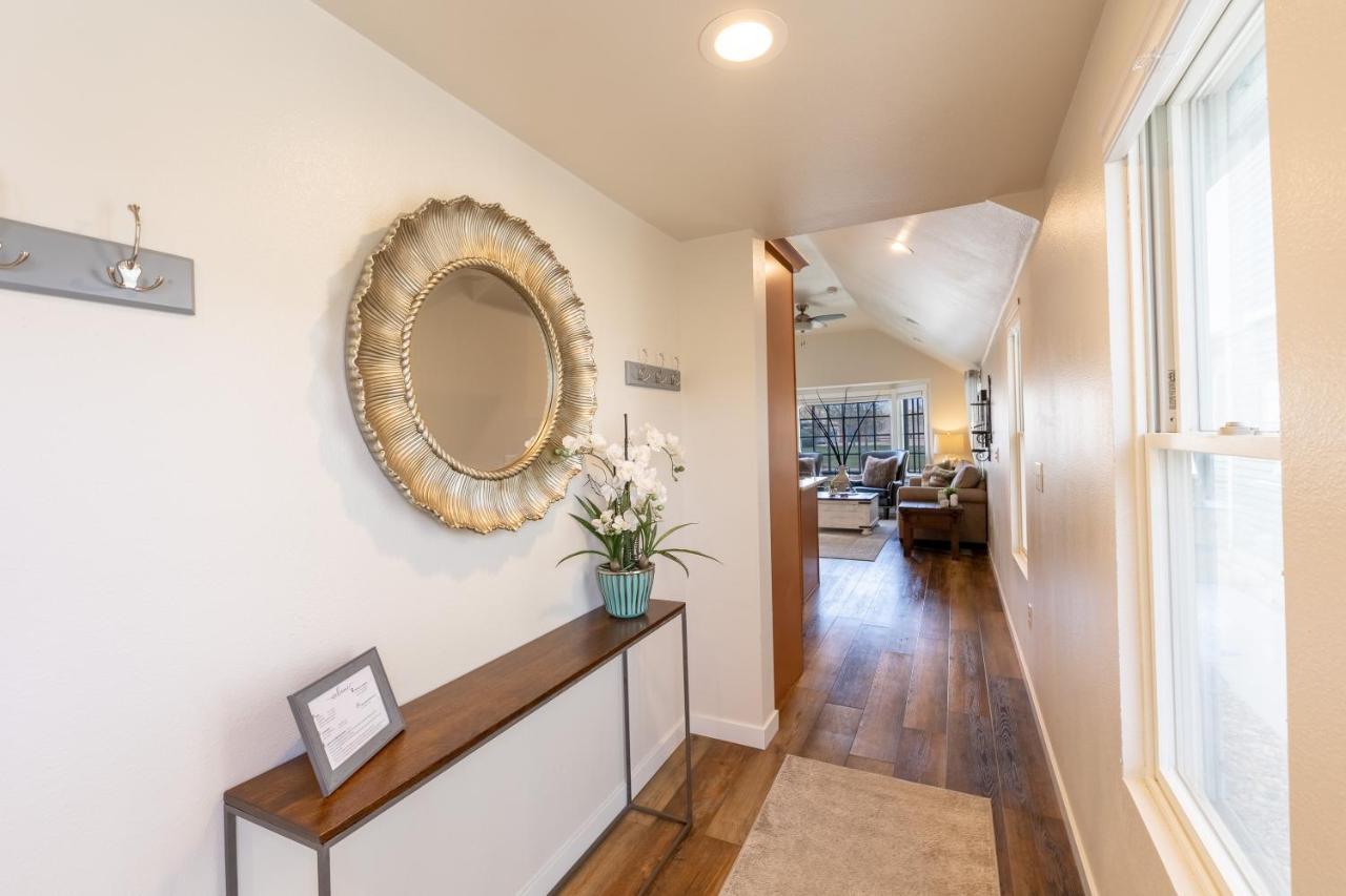 Luxurious Historic Renovated Bungalow Dt Rapid City With Private Patio المظهر الخارجي الصورة